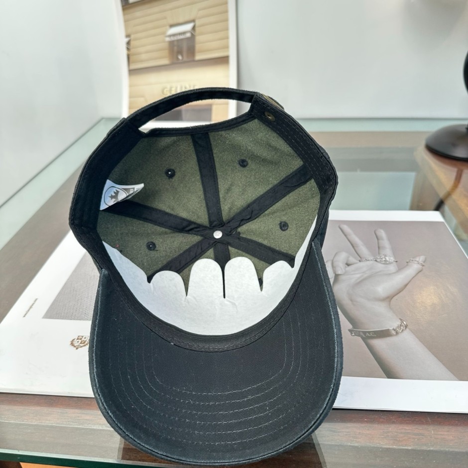 1786166354237738.jpg スタイリッシュ クロスモチーフ ベースボールキャップ クロムハーツ キャップ 偽物