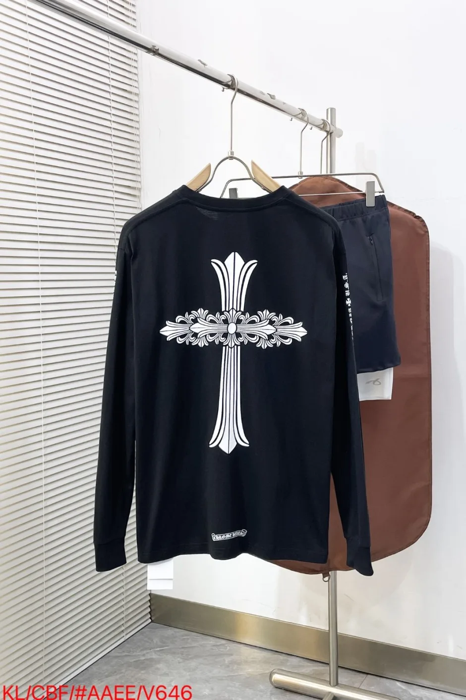 1786262300889456.jpg ストリート カジュアル クロムハーツ Tシャツ 偽物 コットン 長袖Tシャツ ブラック