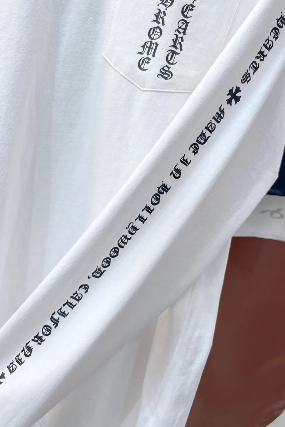 1786262679943356.jpg ストリート カジュアル クロムハーツ Tシャツ 偽物 コットン 長袖Tシャツ ホワイト
