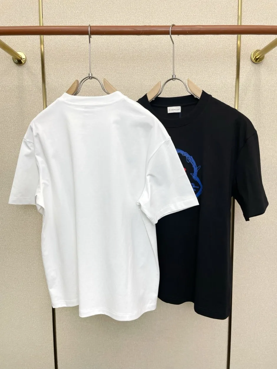 1786428168799141.webp 定番 カジュアル モンクレール Tシャツ 偽物 ロゴプリント 半袖Tシャツ