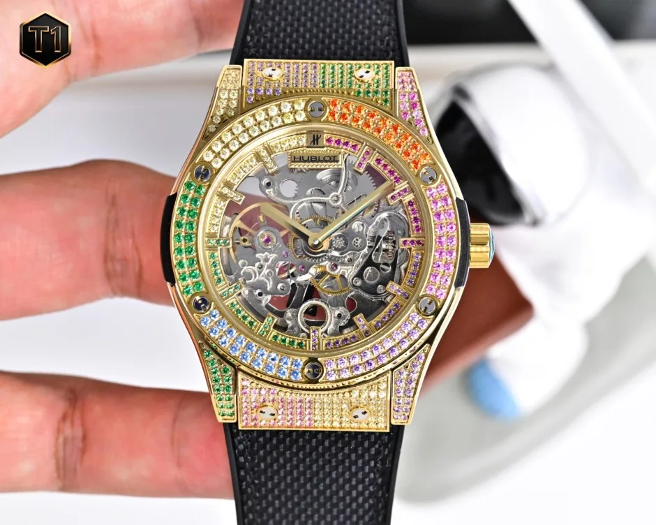 マルチストーン メンズ ウォッチ スケルトン ウブロ 時計 コピー 45mm