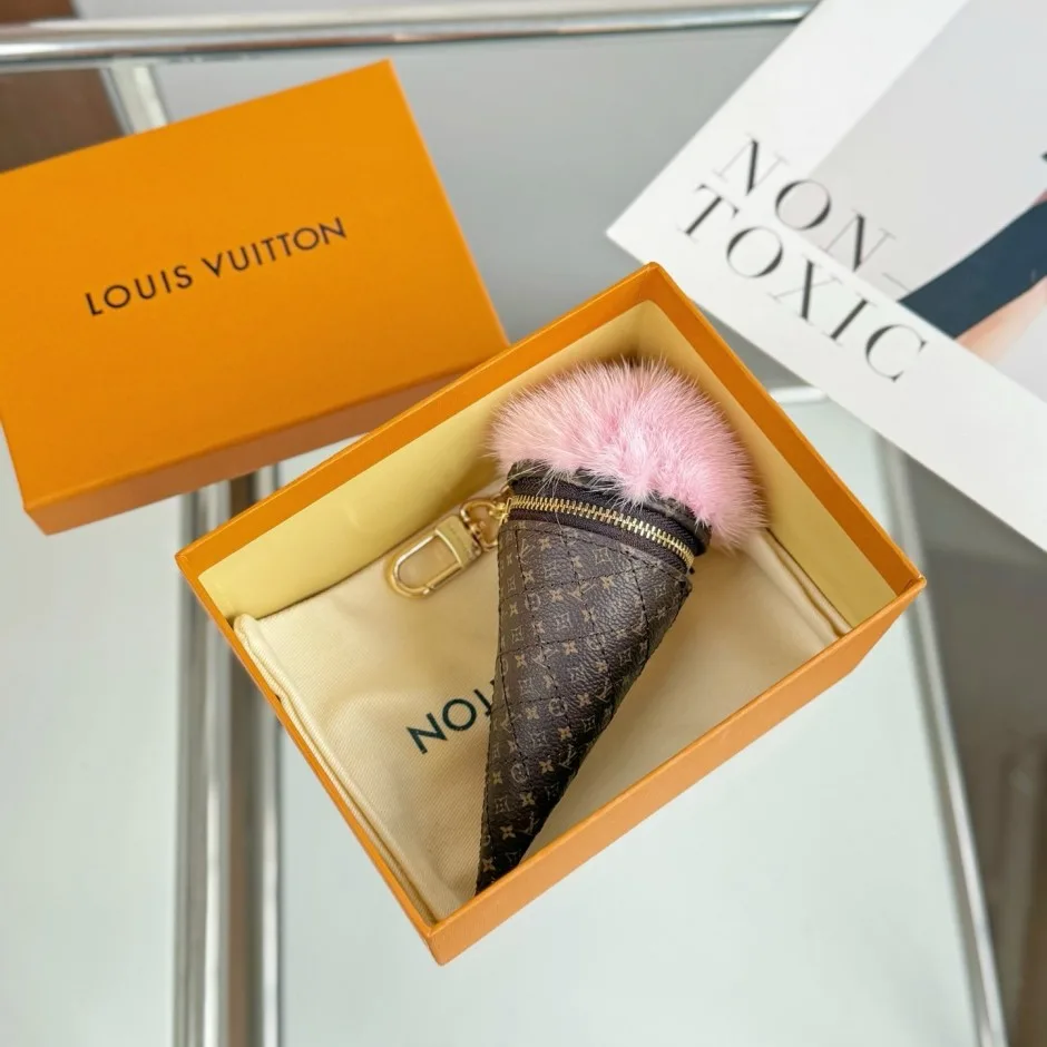 1787201202673462.webp 人気 可愛い ルイ・ヴィトン キーホルダー 偽物 バッグチャーム・LV アイスクリーム