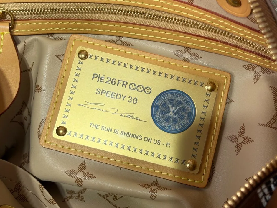 1787302974681620.webp スピーディ P9 バンドリエール 30 ルイ・ヴィトン スーパーコピーM28190