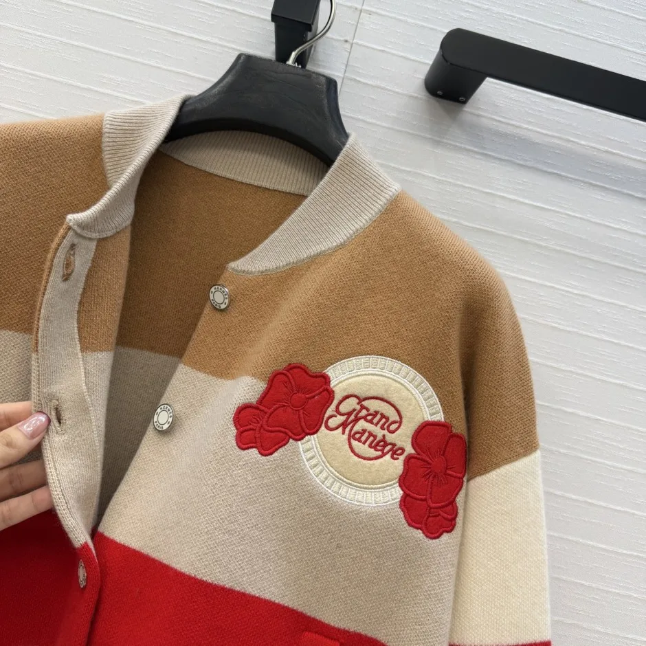 1787803221888062.webp 配色 カシミヤ ニットジャケット エルメス ジャケット コピー ブルゾン