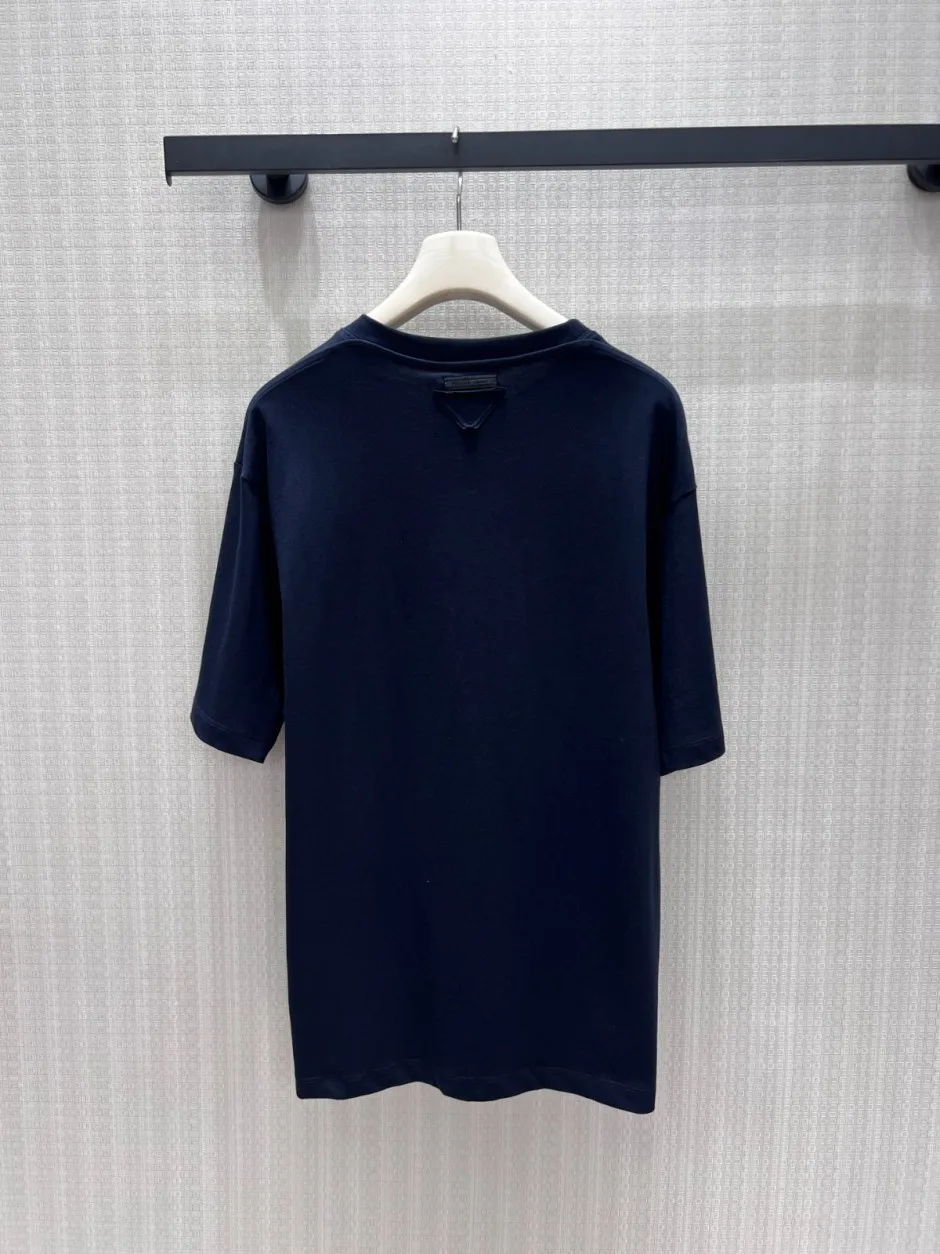 シンプル 洗練された 半袖Tシャツ プラダ Tシャツ 偽物 コットン クルーネック ネイビー