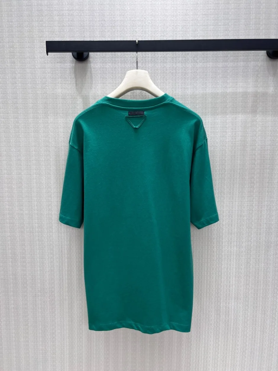 1787993531863322.webp シンプル 洗練された 半袖Tシャツ プラダ Tシャツ 偽物 コットン クルーネック グリーン