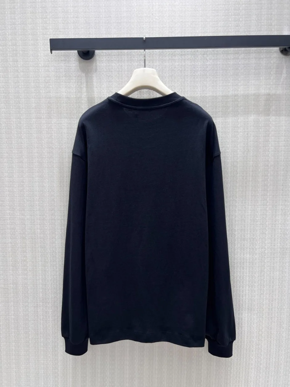 シンプル 合わせやすい プラダ Tシャツ コピー コットン 長袖Tシャツ ブラック