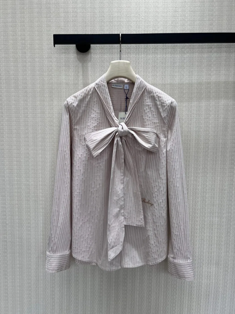 1788163760779088.webp 爽やか ストライプ柄 ボウタイシャツ バーバリー シャツ 偽物 刺繍入り