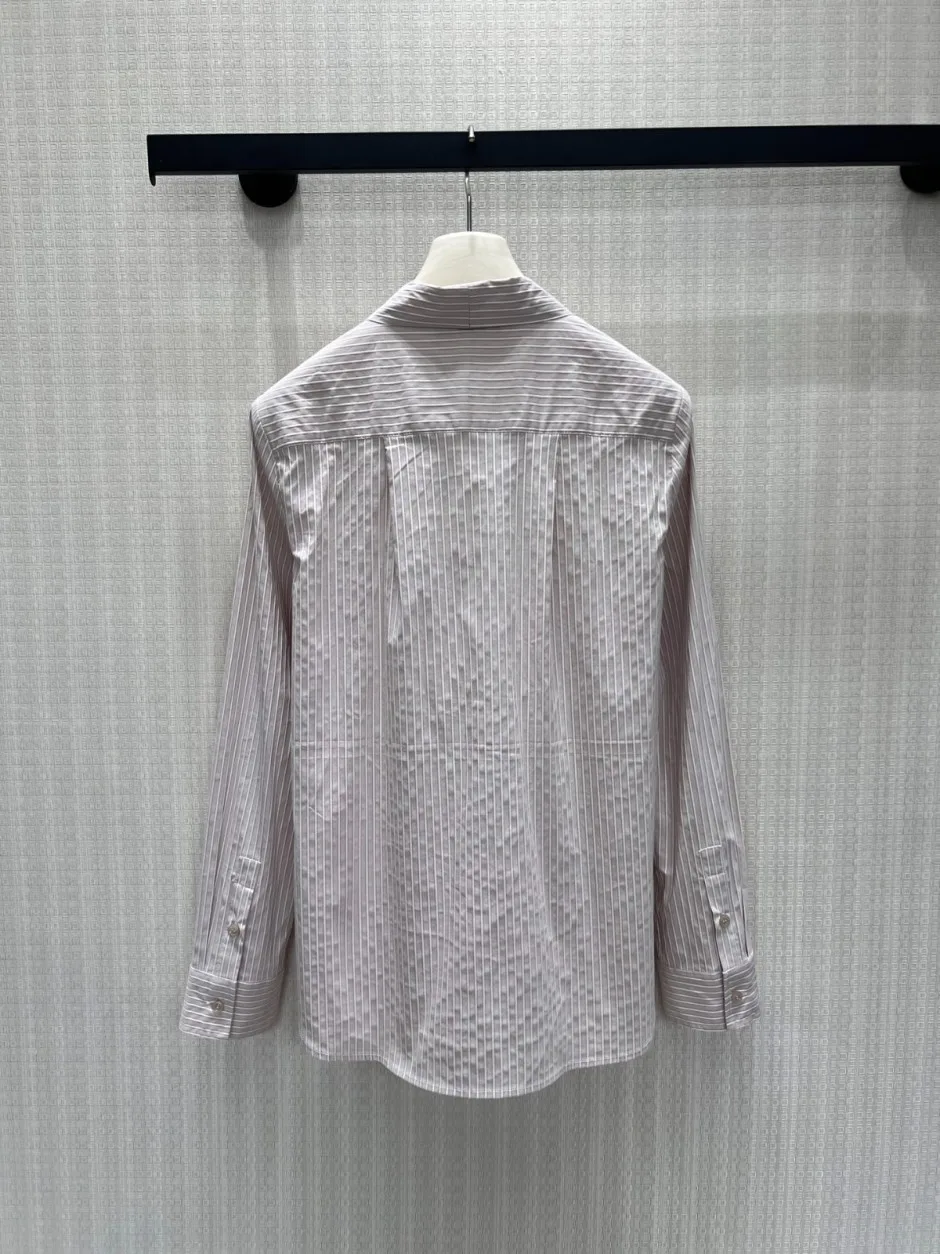 1788163762498592.webp 爽やか ストライプ柄 ボウタイシャツ バーバリー シャツ 偽物 刺繍入り
