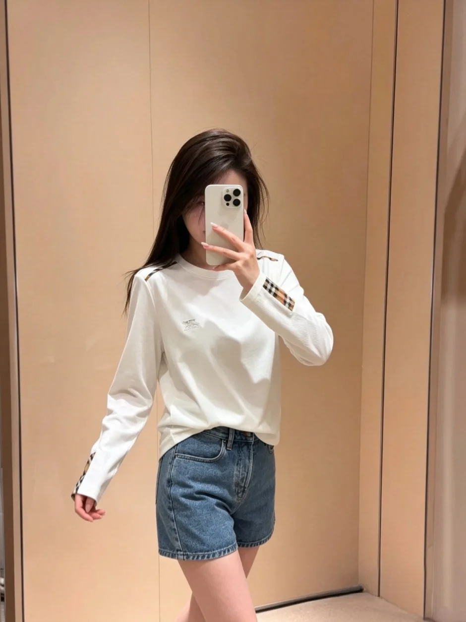 定番 カジュアル クルーネック バーバリー Tシャツ 偽物 長袖Tシャツ ホワイト
