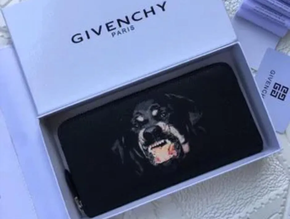 Givenchy ジバンシー の最新ヒットモデル コーナーの品質 最高級の輸入牛革 ジバンシー バッグ 財布 コピー Givenchy ジバンシー の最新ヒットモデル コーナーの品質 最高級の輸入牛革 ジバンシー バッグ 財布 コピー