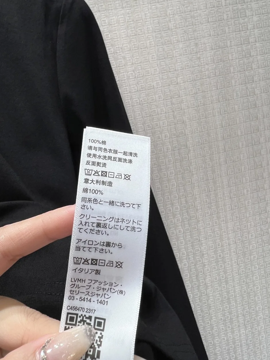 1788407571319068.webp シンプル タートルネック長袖トップス セリーヌ Tシャツ 偽物 コットン ブラック
