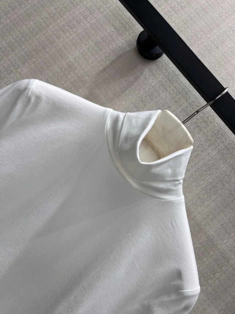 1788407791443131.webp シンプル タートルネック長袖トップス セリーヌ Tシャツ 偽物 コットン ホワイト