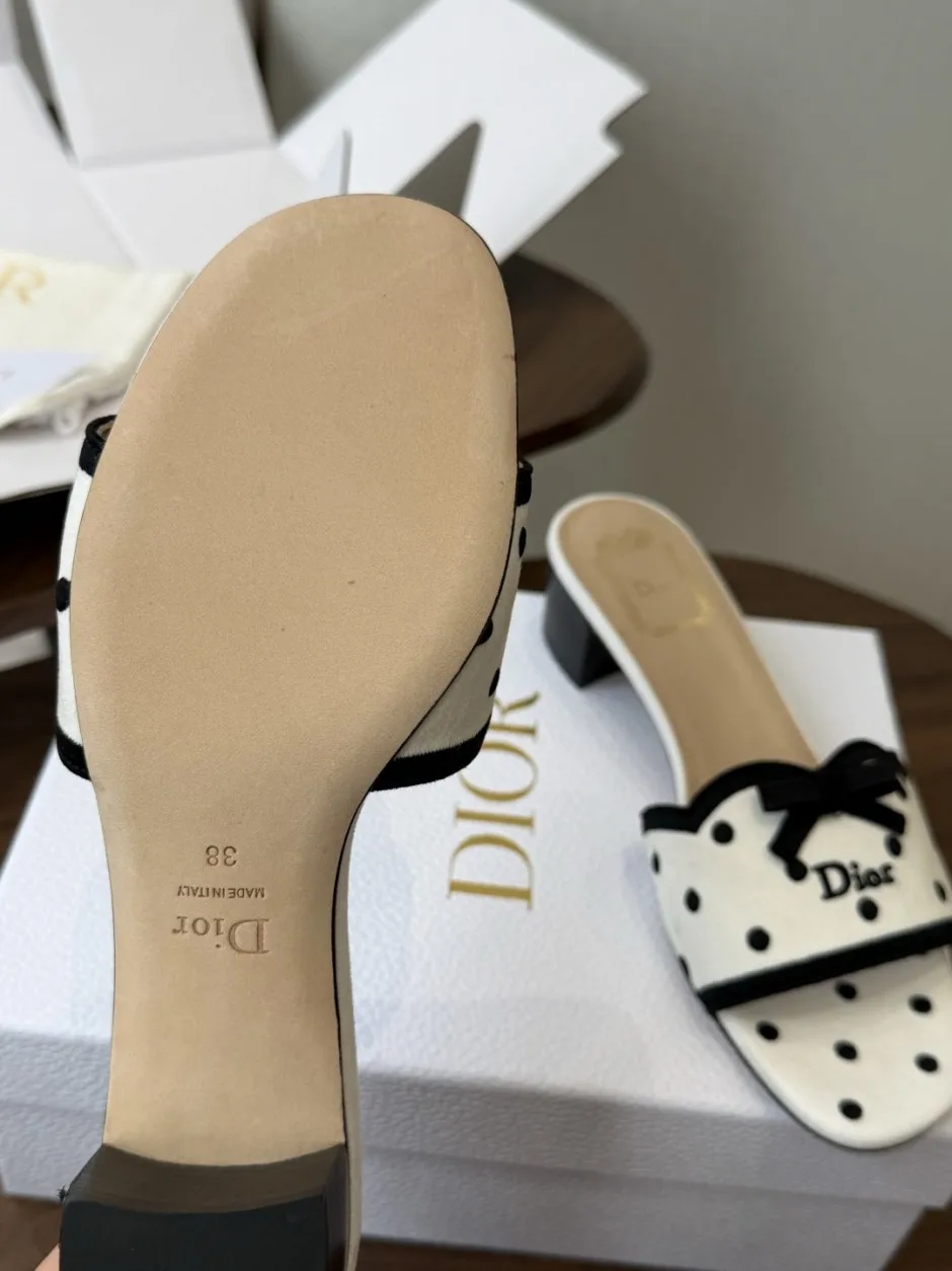 可愛い お洒落 DIOR Dway 3.5ｃｍミュール ディオール サンダル コピー ホワイト