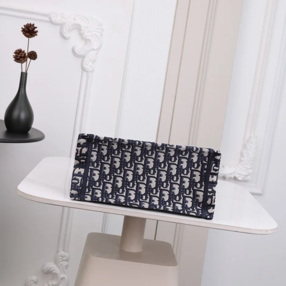 1788528662331863.webp Dior Book Tote ストラップ付きバッグ スモール クリスチャン・ディオール コピー