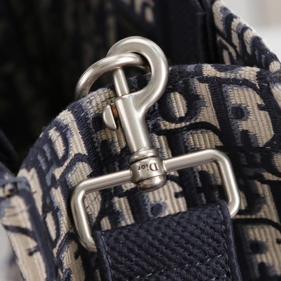 1788529516306056.webp 可愛い Dior Book Tote ストラップ付きバッグ スモール クリスチャン・ディオール コピー