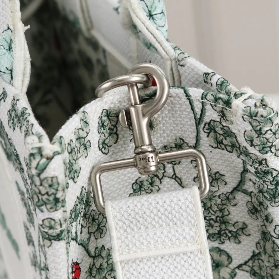 1788579412913452.webp Dior ブックトート クローバー 刺繍 クリスチャン・ディオール コピー スモール