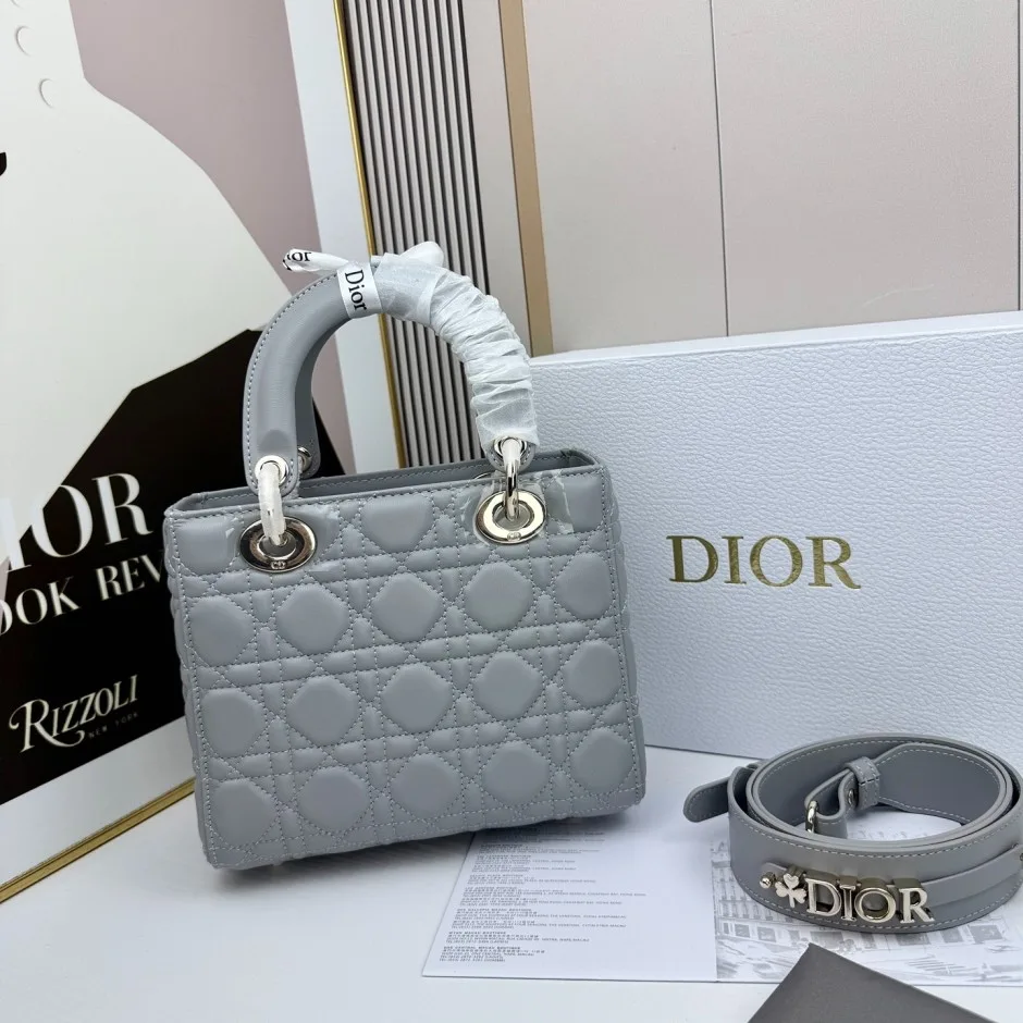 1788585844745574.webp Lady Dior ストラップ付き バッグ スモール クリスチャン・ディオール コピー グレー