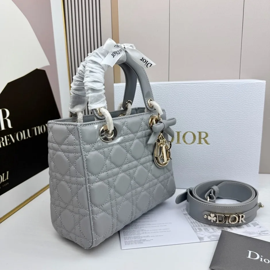 1788585845817597.webp Lady Dior ストラップ付き バッグ スモール クリスチャン・ディオール コピー グレー