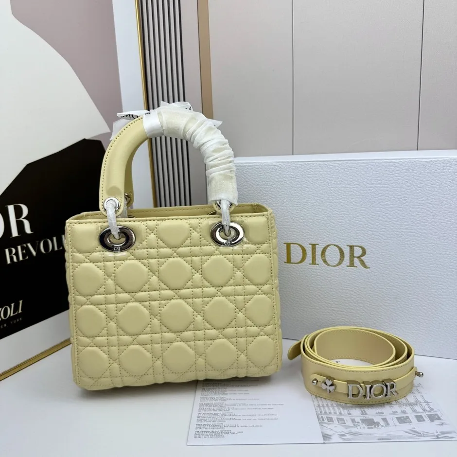 1788586185590907.webp Lady Dior ストラップ付き バッグ スモール クリスチャン・ディオール コピー イエロー