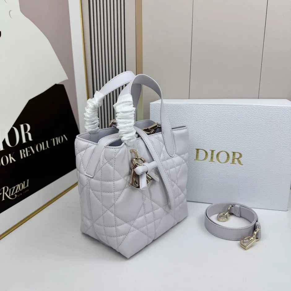 フェミニン Dior Toujours スモール ハンドバッグ クリスチャン・ディオール コピー ライトパープル