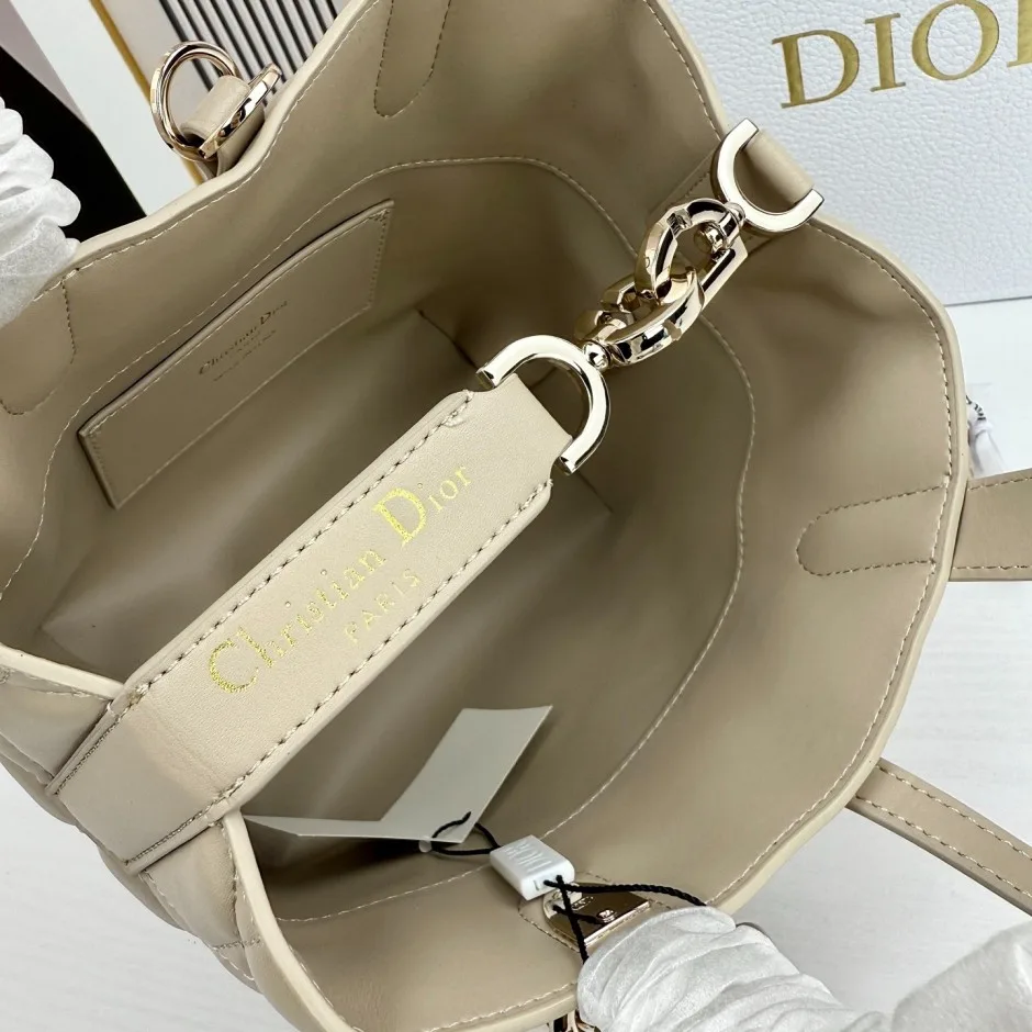1788589803361086.webp 人気 クラシック クリスチャン・ディオール コピー Dior Toujours スモール ハンドバッグ アイボリー