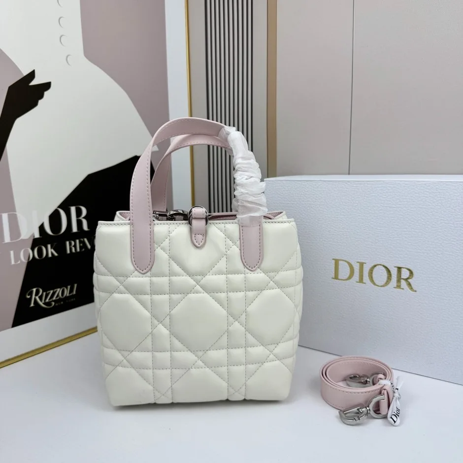 1788589969489327.webp 可愛い エレガント Dior Toujours スモール ハンドバッグ クリスチャン・ディオール コピー
