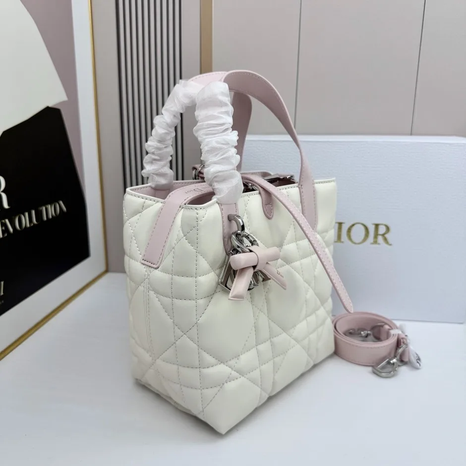 1788589974196961.webp 可愛い エレガント Dior Toujours スモール ハンドバッグ クリスチャン・ディオール コピー