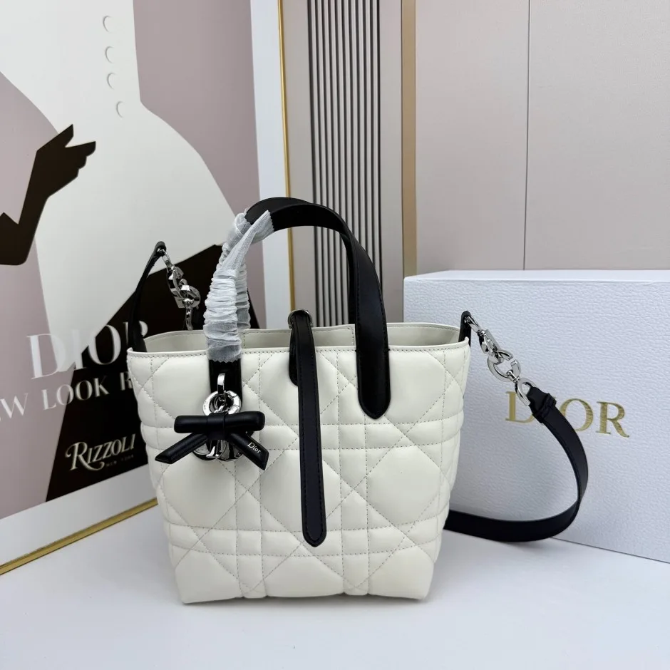 1788590094813860.webp カジュアル バイカラー Dior Toujours スモール クリスチャン・ディオール コピー ハンドバッグ
