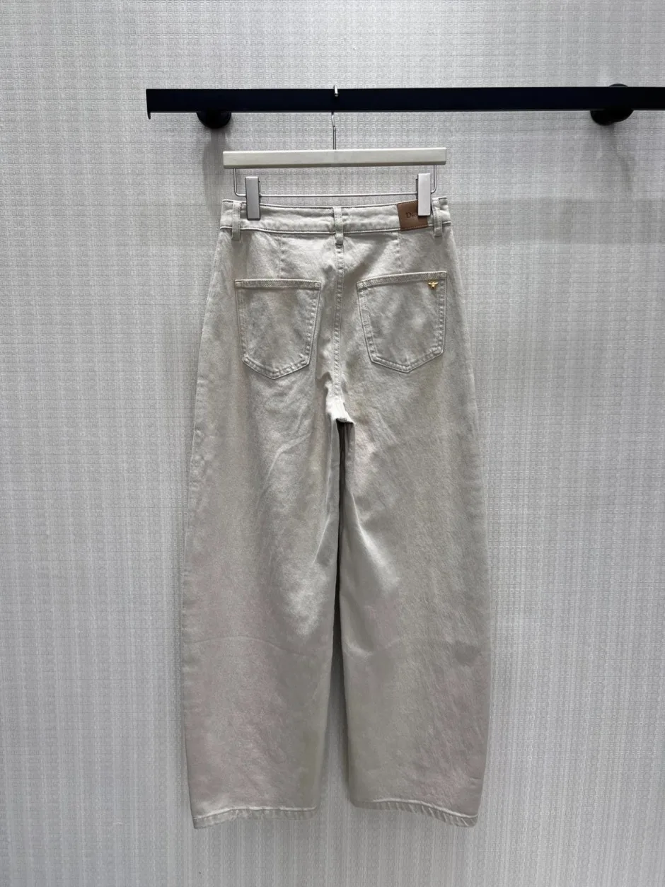 洗練された バレルレッグ デニムパンツ クリスチャン・ディオール パンツ 偽物 グレージュ