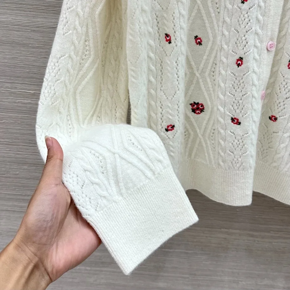 1788870537772336.webp 刺繍入り ウール&カシミヤ カーディガン クリスチャン・ディオール ニット 偽物