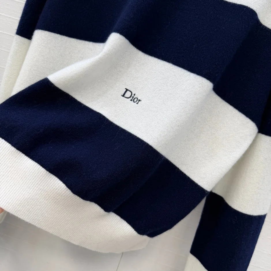 1788871897385522.webp クリスチャン・ディオール セーター 偽物 D-Stripes カシミヤ ニットプルオーバー