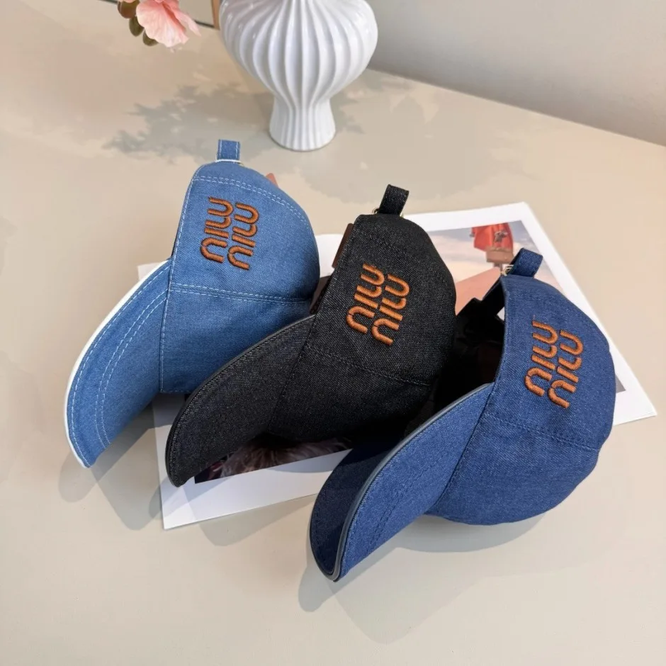 1789012453397032.webp 3色あり ロゴ刺繍 ミュウミュウ キャップ 偽物 デニム ベースボールキャップ
