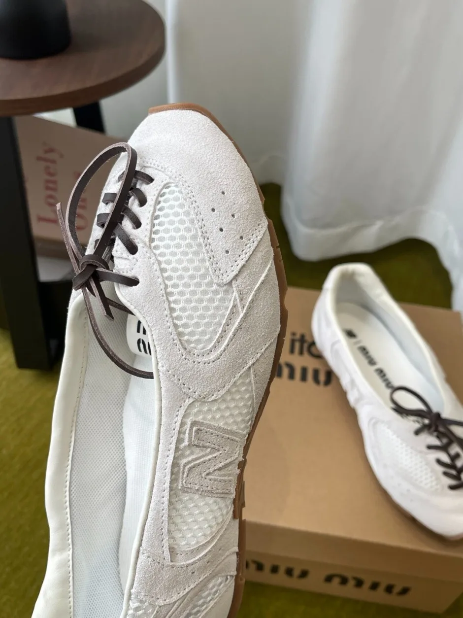 1789036219274272.webp MIUMIU × New Balance メッシュ&スエード シューズ ミュウミュウ スニーカー 偽物
