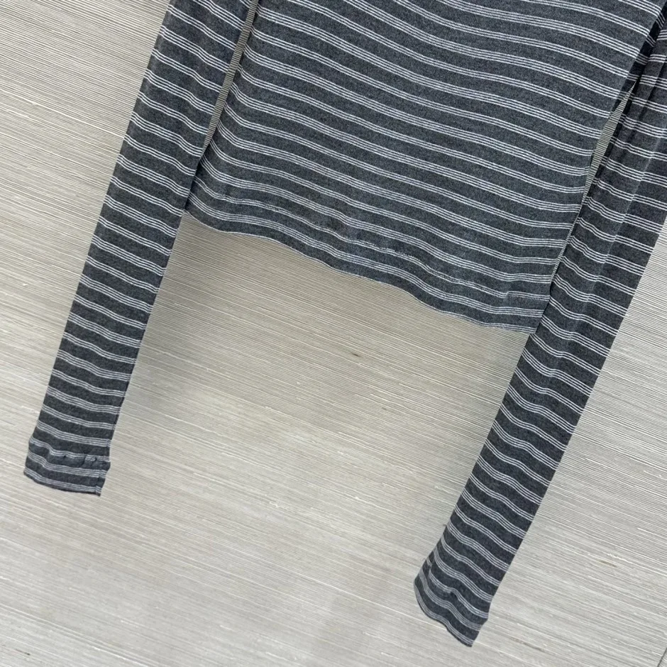 ボーダー柄 ボートネック 長袖トップス ミュウミュウ Tシャツ 偽物 シルク