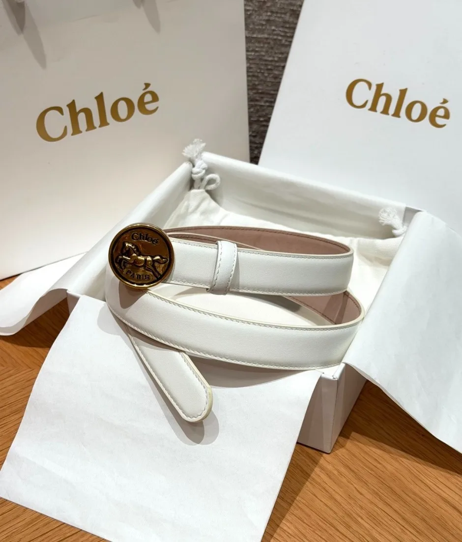 1789308717407126.webp Chloé Horse Medal ベルト クロエ スーパーコピー 合わせやすい 25mm ホワイト