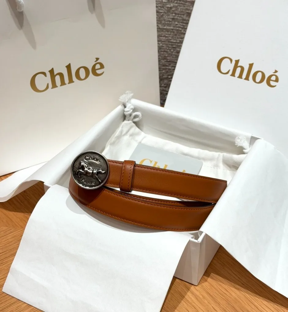 クロエ スーパーコピー Chloé Horse Medal ベルト 合わせやすい 25mm ブラウン