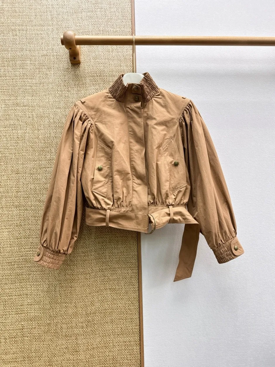 大人可愛い ギャザー クロップドジャケット クロエ ジャケット 偽物 スタンドカラー