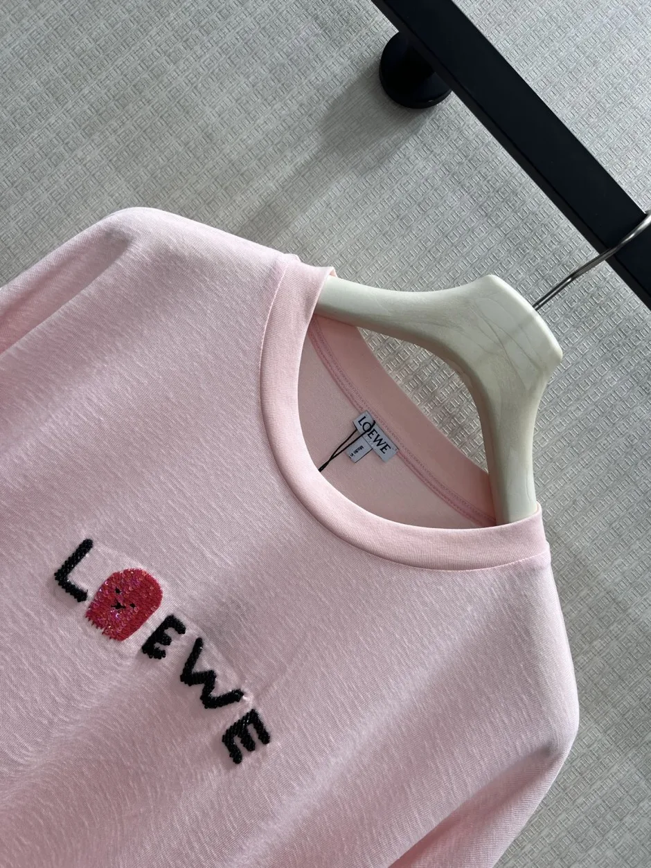 カジュアル ロゴ 長袖Tシャツ ロエベ Tシャツ 偽物 合わせやすい ピンク
