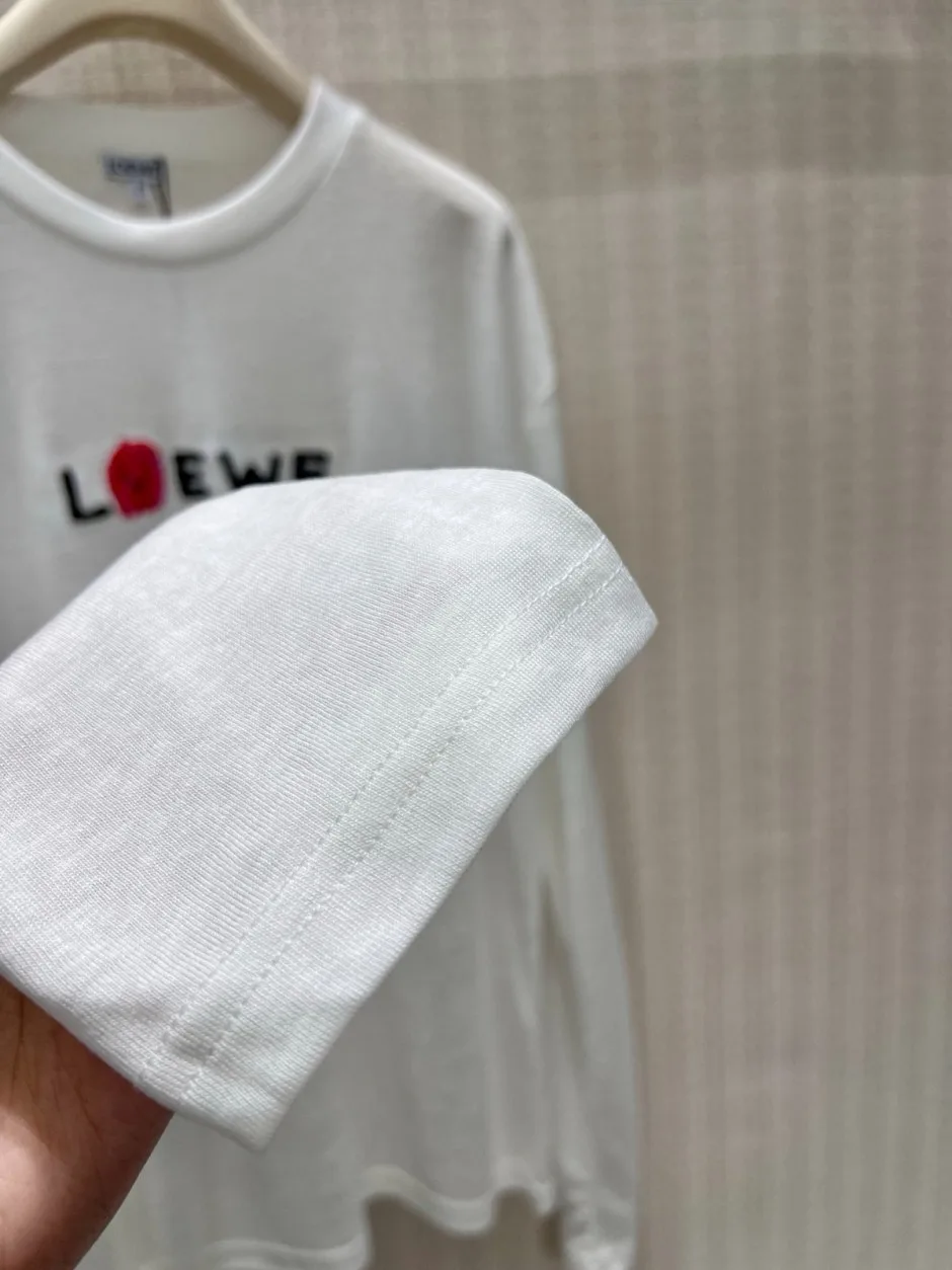 1789459027412223.webp カジュアル ロゴ 長袖Tシャツ ロエベ Tシャツ 偽物 合わせやすい ホワイト