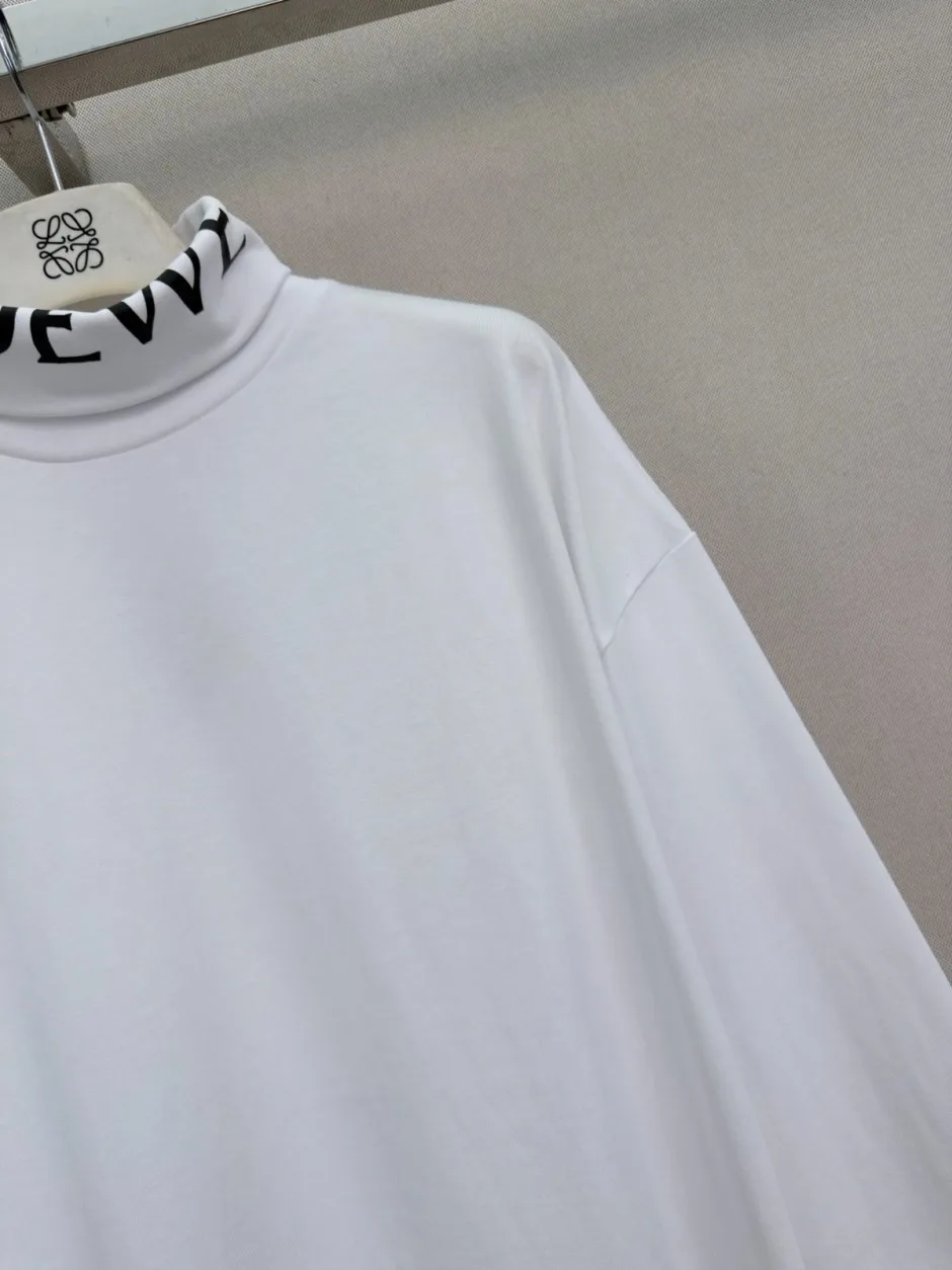 1789463116363686.webp お洒落 カジュアル ハイネック 長袖Tシャツ ロエベ Tシャツ 偽物 トップス ホワイト