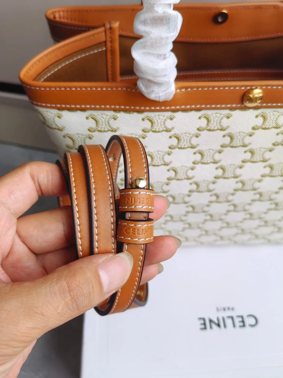 1789554597673617.webp エレガント トリオンフ トートバッグ セリーヌ バッグ コピー レディースバッグ