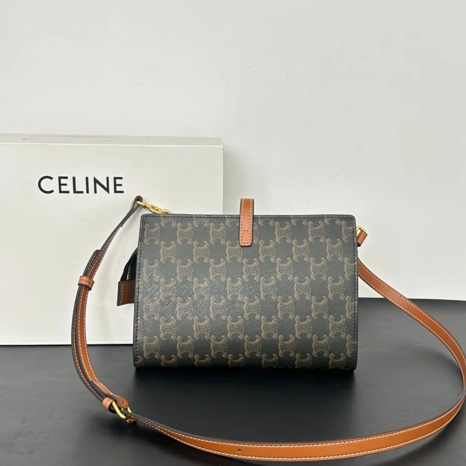 1789555410161952.webp 大人気モデル★CELINE スモールノートブック セリーヌ バッグ コピー ショルダーバッグ